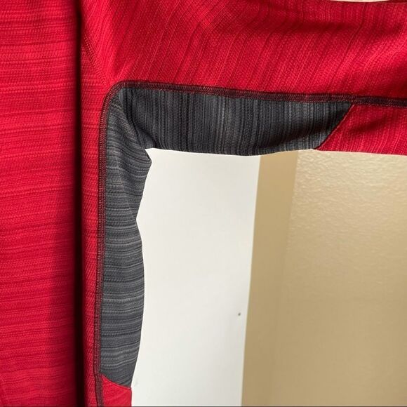 XL Outdoor Life Red-Gray 1/4 Zip Light Weight Top - Picture 5 of 7